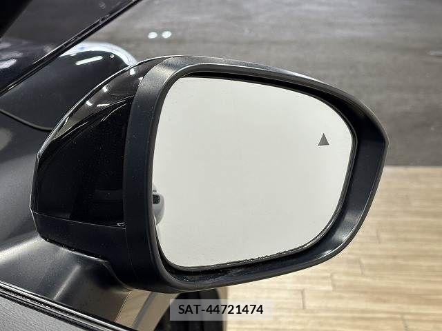 Mitsubishi OUTLANDER PHEV 2024-02 7223368-9