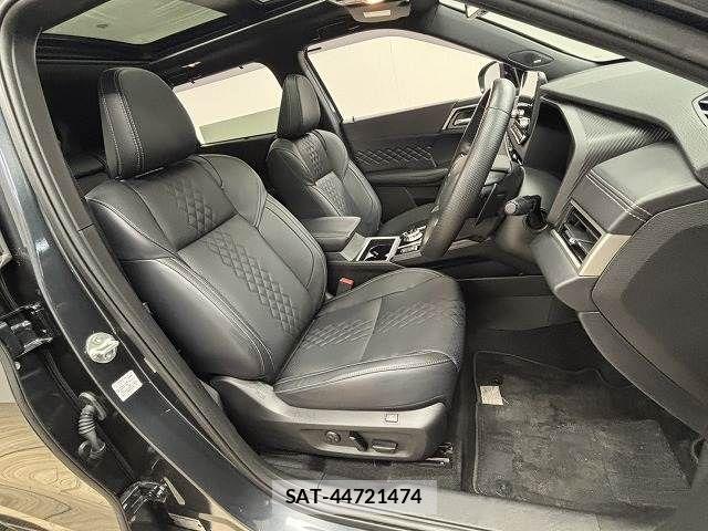 Mitsubishi OUTLANDER PHEV 2024-02 7223368-4
