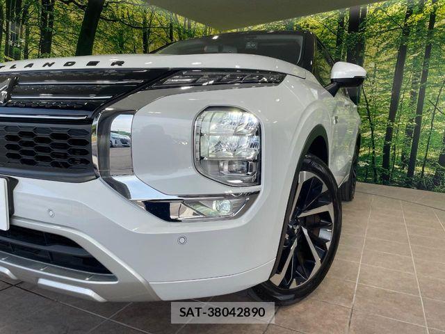 Mitsubishi OUTLANDER PHEV 2022-08 7218001-12