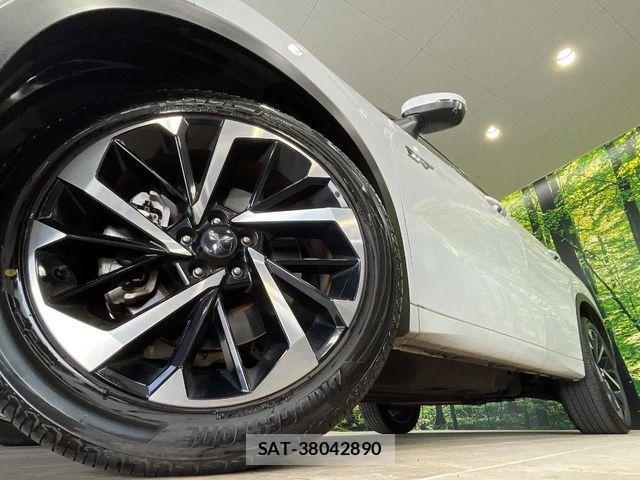 Mitsubishi OUTLANDER PHEV 2022-08 7218001-13