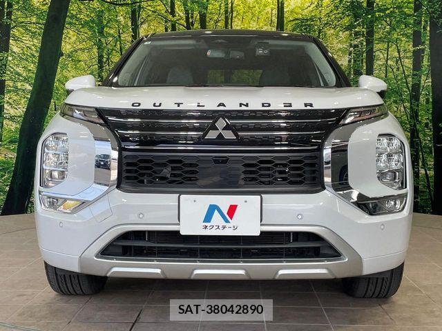 Mitsubishi OUTLANDER PHEV 2022-08 7218001-14