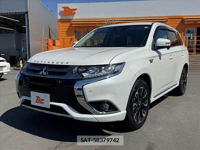 Mitsubishi OUTLANDER PHEV 2017-11 7223359-9