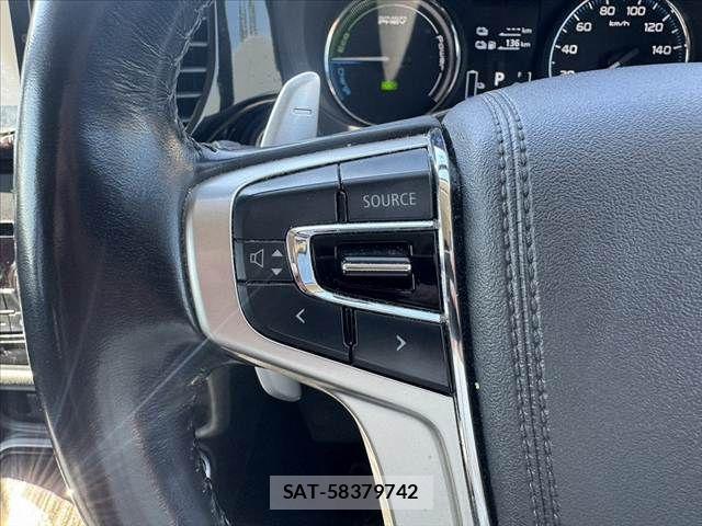 Mitsubishi OUTLANDER PHEV 2017-11 7223359-23