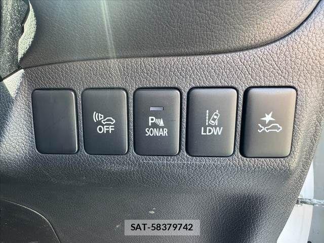 Mitsubishi OUTLANDER PHEV 2017-11 7223359-29