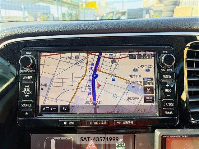 Mitsubishi OUTLANDER PHEV 2015-10 7216948-3