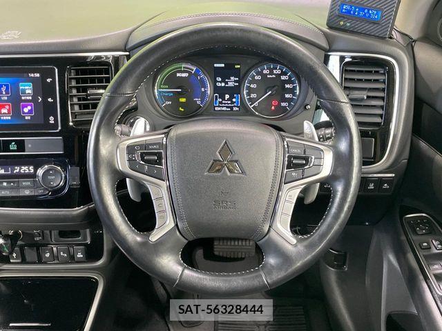 Mitsubishi OUTLANDER PHEV 2018-08 7223363-10