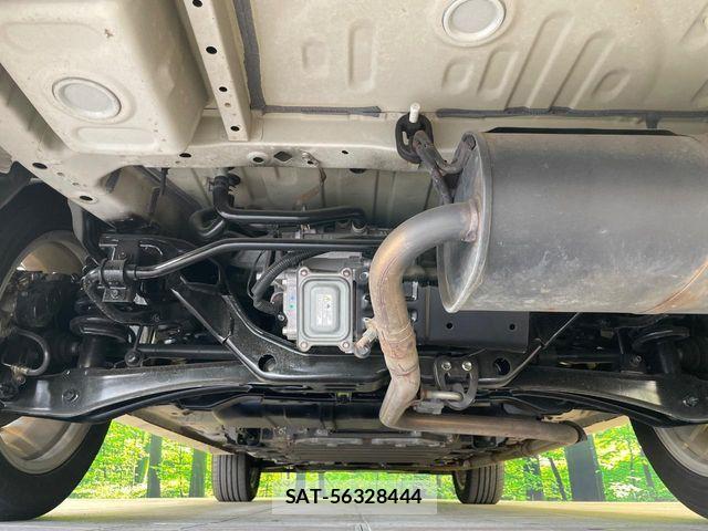 Mitsubishi OUTLANDER PHEV 2018-08 7223363-18