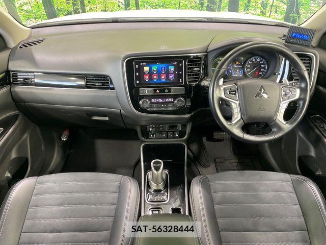 Mitsubishi OUTLANDER PHEV 2018-08 7223363-1