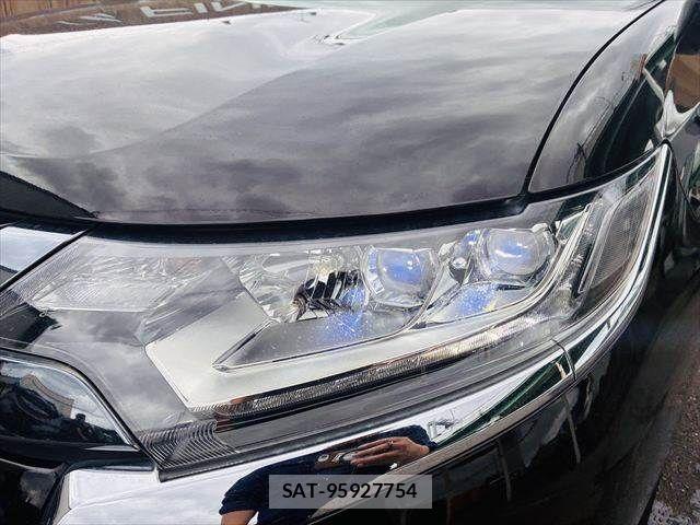Mitsubishi OUTLANDER PHEV 2015-08 7223360-12