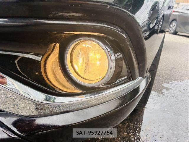 Mitsubishi OUTLANDER PHEV 2015-08 7223360-13