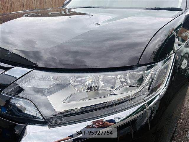 Mitsubishi OUTLANDER PHEV 2015-08 7223360-22