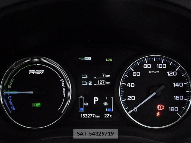 Mitsubishi OUTLANDER PHEV 2016-01 7223362-14