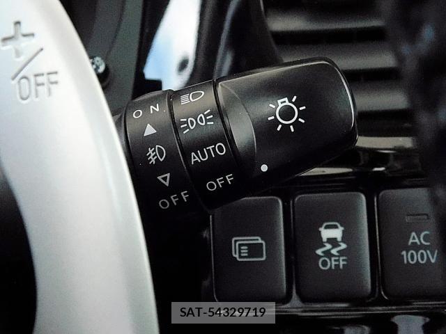 Mitsubishi OUTLANDER PHEV 2016-01 7223362-17