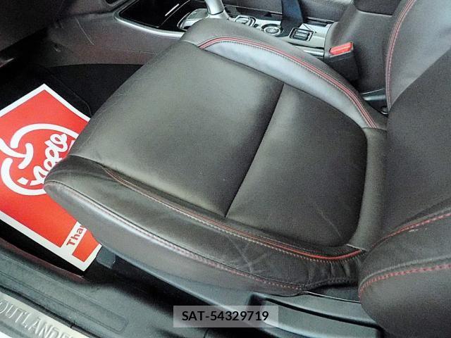 Mitsubishi OUTLANDER PHEV 2016-01 7223362-29