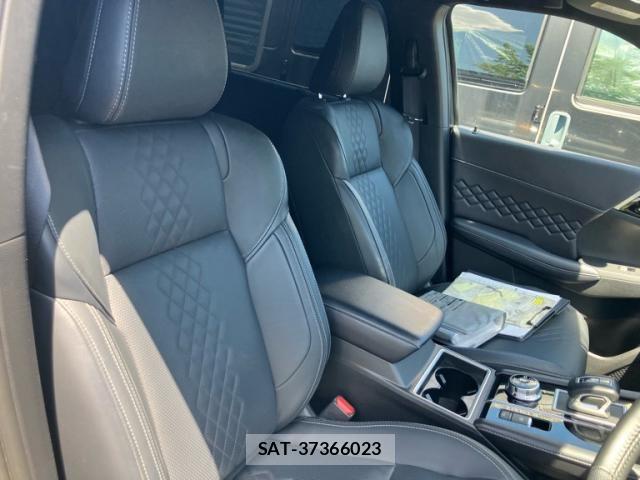 Mitsubishi OUTLANDER PHEV 2024-03 7217565-14