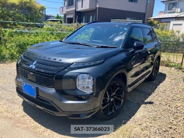 Mitsubishi OUTLANDER PHEV 2024-03 7217565-1