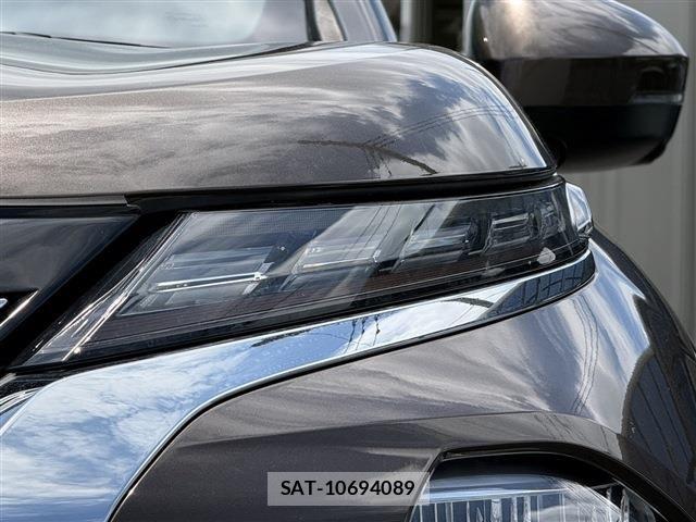 Mitsubishi OUTLANDER PHEV 2022-03 7215863-9