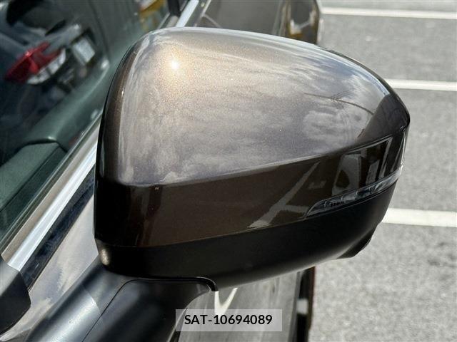 Mitsubishi OUTLANDER PHEV 2022-03 7215863-16
