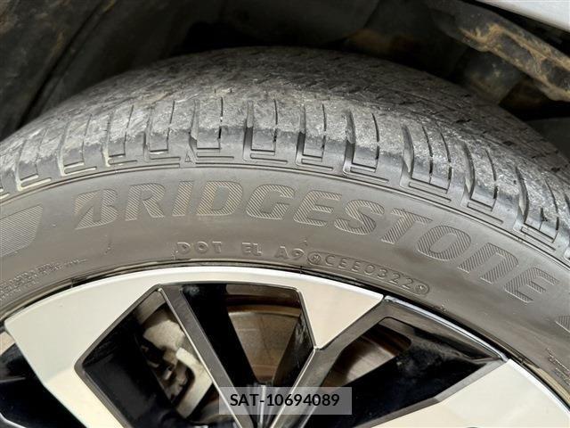 Mitsubishi OUTLANDER PHEV 2022-03 7215863-21