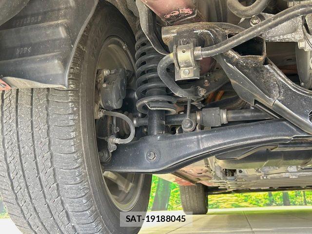 Mitsubishi OUTLANDER PHEV 2017-06 7223358-19