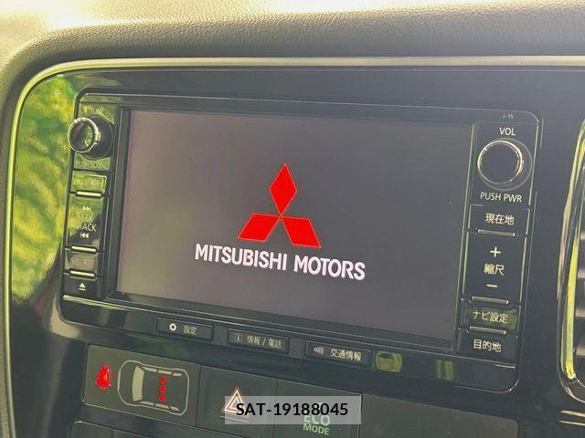 Mitsubishi OUTLANDER PHEV 2017-06 7223358-2