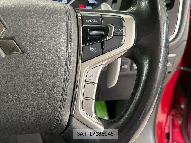 Mitsubishi OUTLANDER PHEV 2017-06 7223358-5