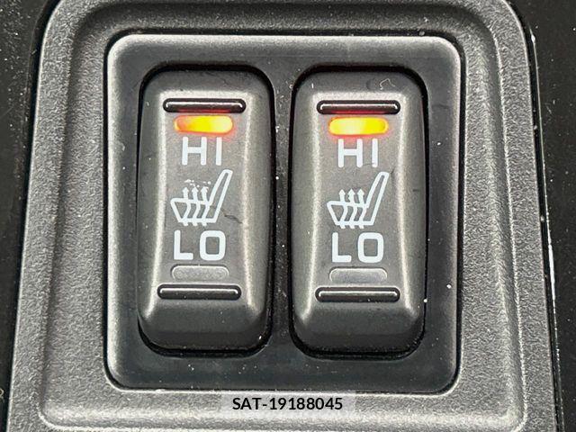 Mitsubishi OUTLANDER PHEV 2017-06 7223358-6