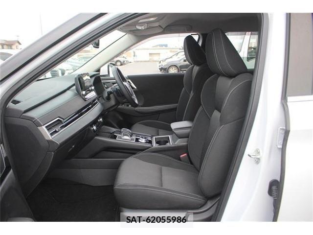 Mitsubishi OUTLANDER PHEV 2022-02 7223369-24