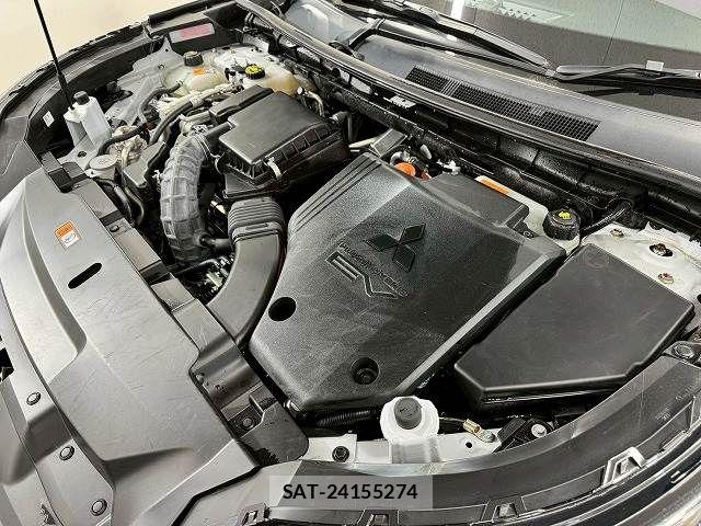 Mitsubishi OUTLANDER PHEV 2022-12 7251866-17
