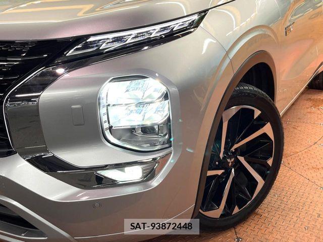 Mitsubishi OUTLANDER PHEV 2024-04 7251864-13