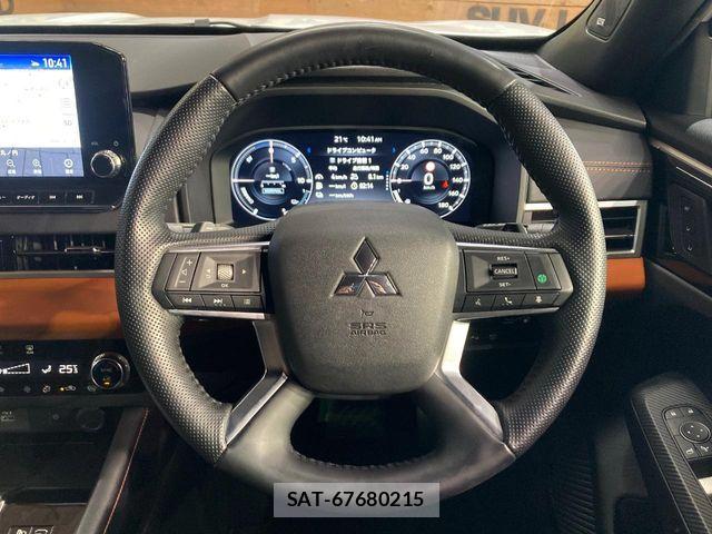 Mitsubishi OUTLANDER PHEV 2022-07 7250117-10