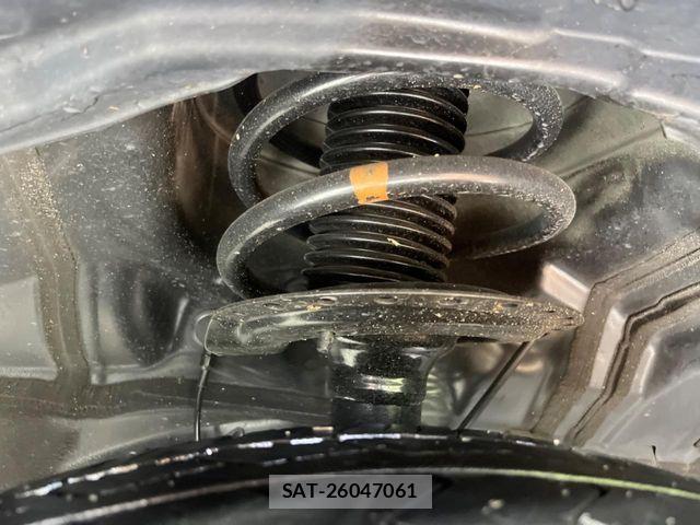 Mitsubishi OUTLANDER PHEV 2016-01 7251872-19