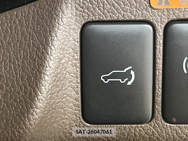 Mitsubishi OUTLANDER PHEV 2016-01 7251872-6