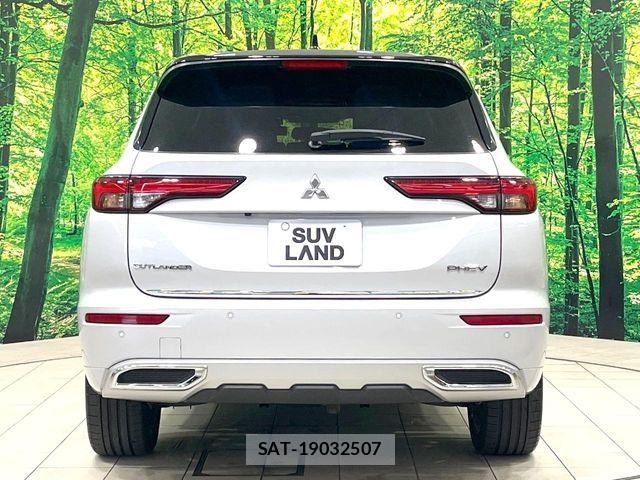 Mitsubishi OUTLANDER PHEV 2022-04 7251862-16
