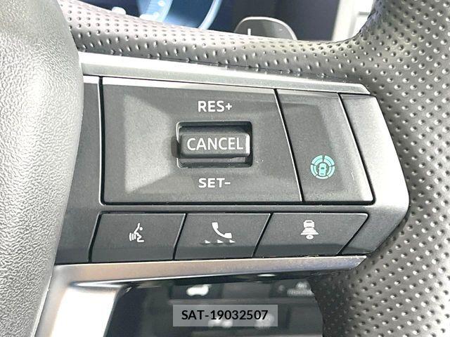 Mitsubishi OUTLANDER PHEV 2022-04 7251862-6