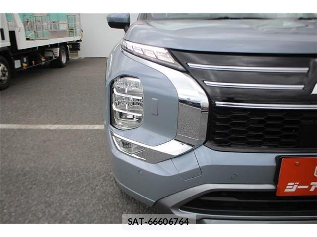 Mitsubishi OUTLANDER PHEV 2024-11 7272657-21