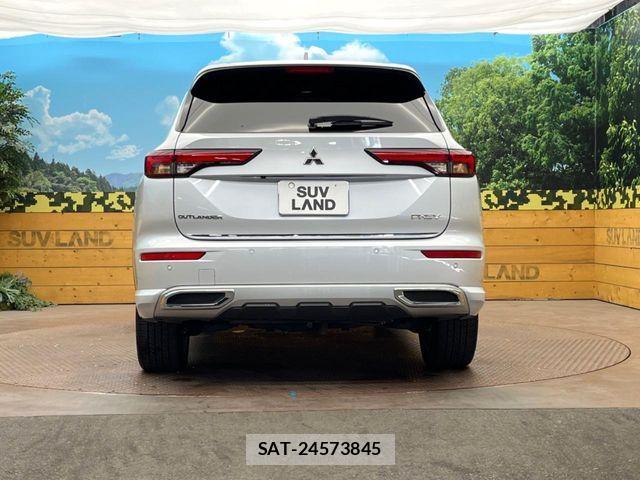 Mitsubishi OUTLANDER PHEV 2022-05 7272659-14