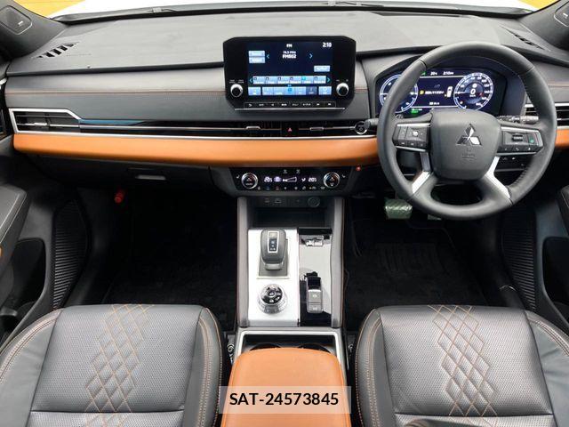 Mitsubishi OUTLANDER PHEV 2022-05 7272659-1