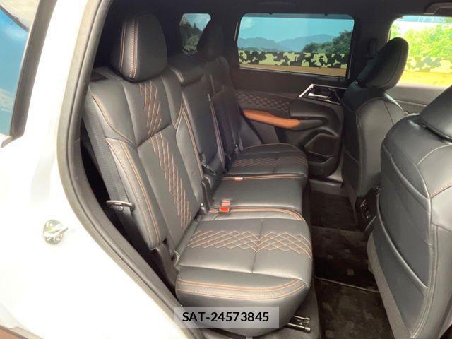 Mitsubishi OUTLANDER PHEV 2022-05 7272659-7