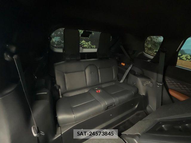 Mitsubishi OUTLANDER PHEV 2022-05 7272659-8