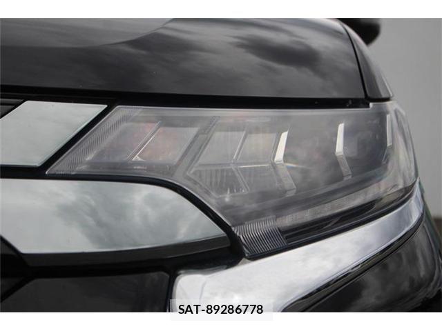 Mitsubishi OUTLANDER PHEV 2019-02 7272666-25