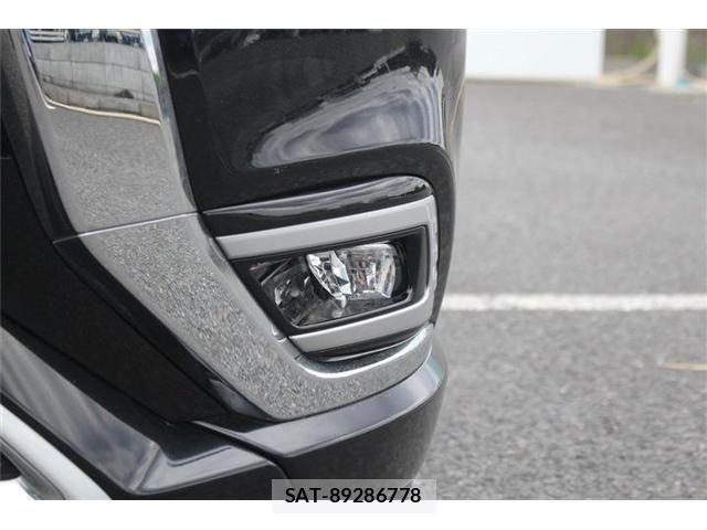 Mitsubishi OUTLANDER PHEV 2019-02 7272666-26