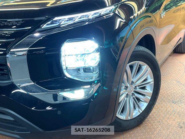 Mitsubishi OUTLANDER PHEV 2022-03 7272665-11