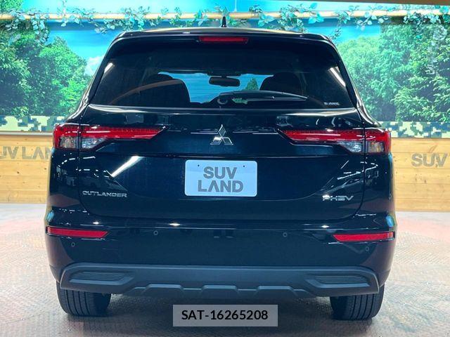 Mitsubishi OUTLANDER PHEV 2022-03 7272665-14