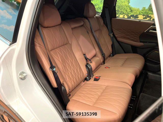 Mitsubishi OUTLANDER PHEV 2024-11 7272656-10