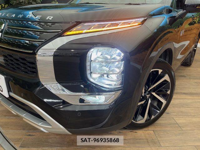 Mitsubishi OUTLANDER PHEV 2023-03 7329230-13