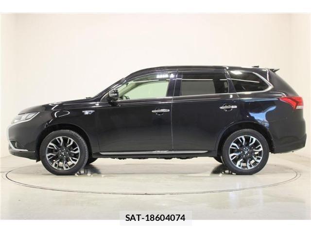 Mitsubishi OUTLANDER PHEV 2015-07 7329236-9