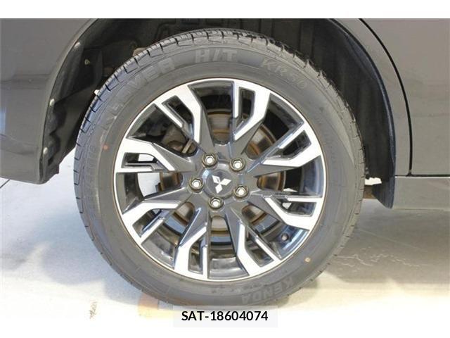 Mitsubishi OUTLANDER PHEV 2015-07 7329236-23