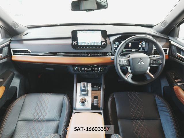 Mitsubishi OUTLANDER PHEV 2022-05 7329229-5