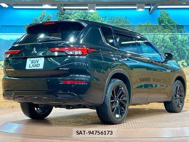 Mitsubishi OUTLANDER PHEV 2023-09 7329228-16